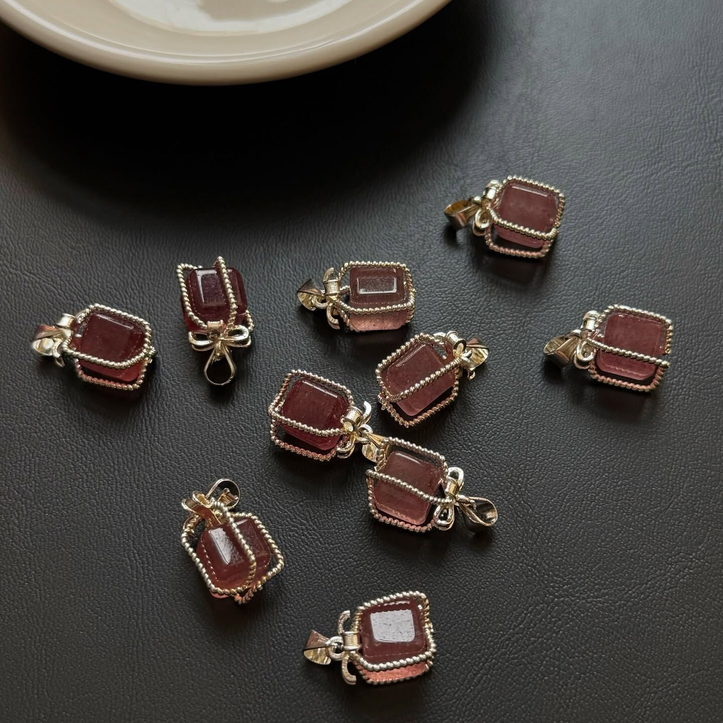 [原石] 草莓晶 項鍊吊墜