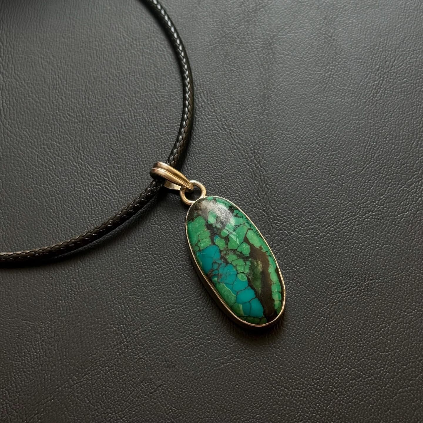 [原石] 土耳其綠松石 925銀項鏈（附黑皮繩項鏈）