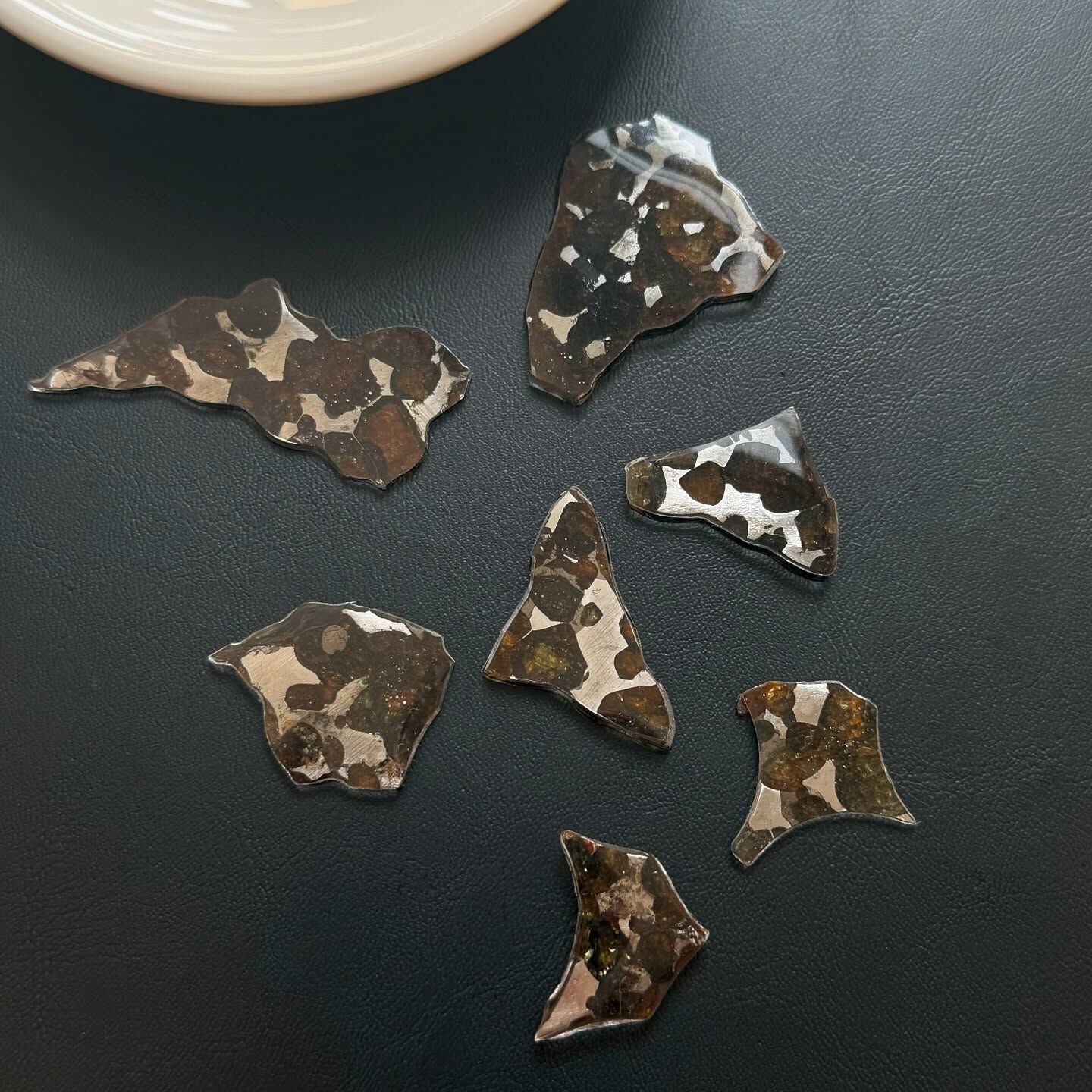 [原石] 美國橄欖隕石