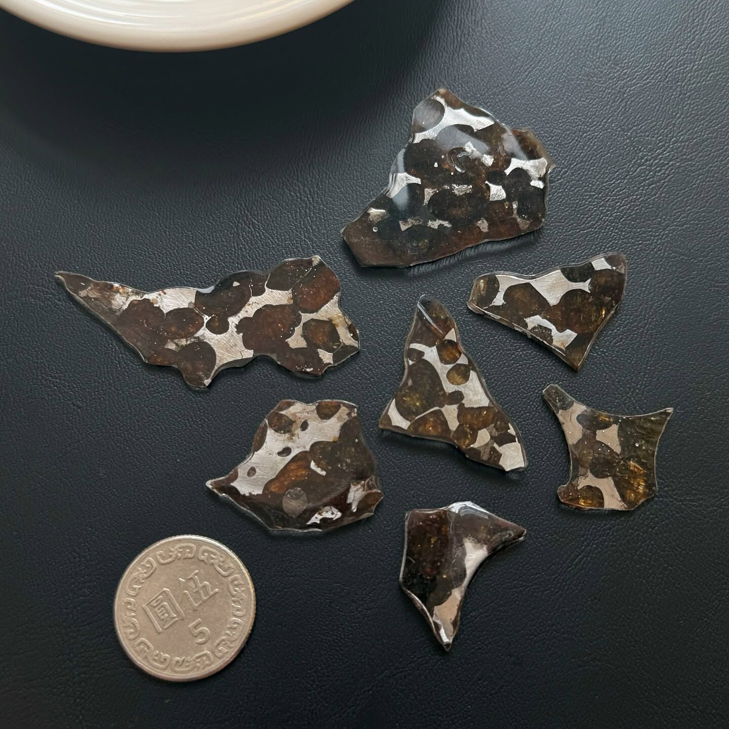 [原石] 美國橄欖隕石