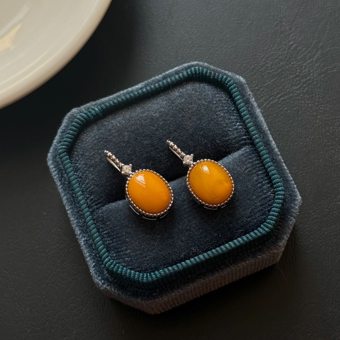 [原石] 琥珀蜜蠟 925銀項鏈吊墜