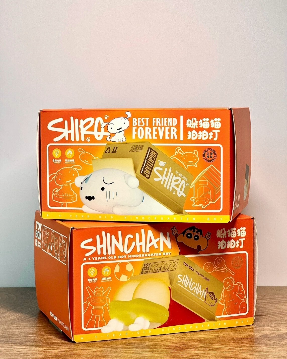 <正版授權>蠟筆小新 躲貓貓拍拍燈 小夜燈 睡眠燈 氛圍燈 擺件 公仔