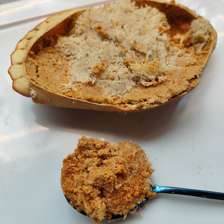 英國熟麵包蟹蓋  (連肉,多蟹膏)