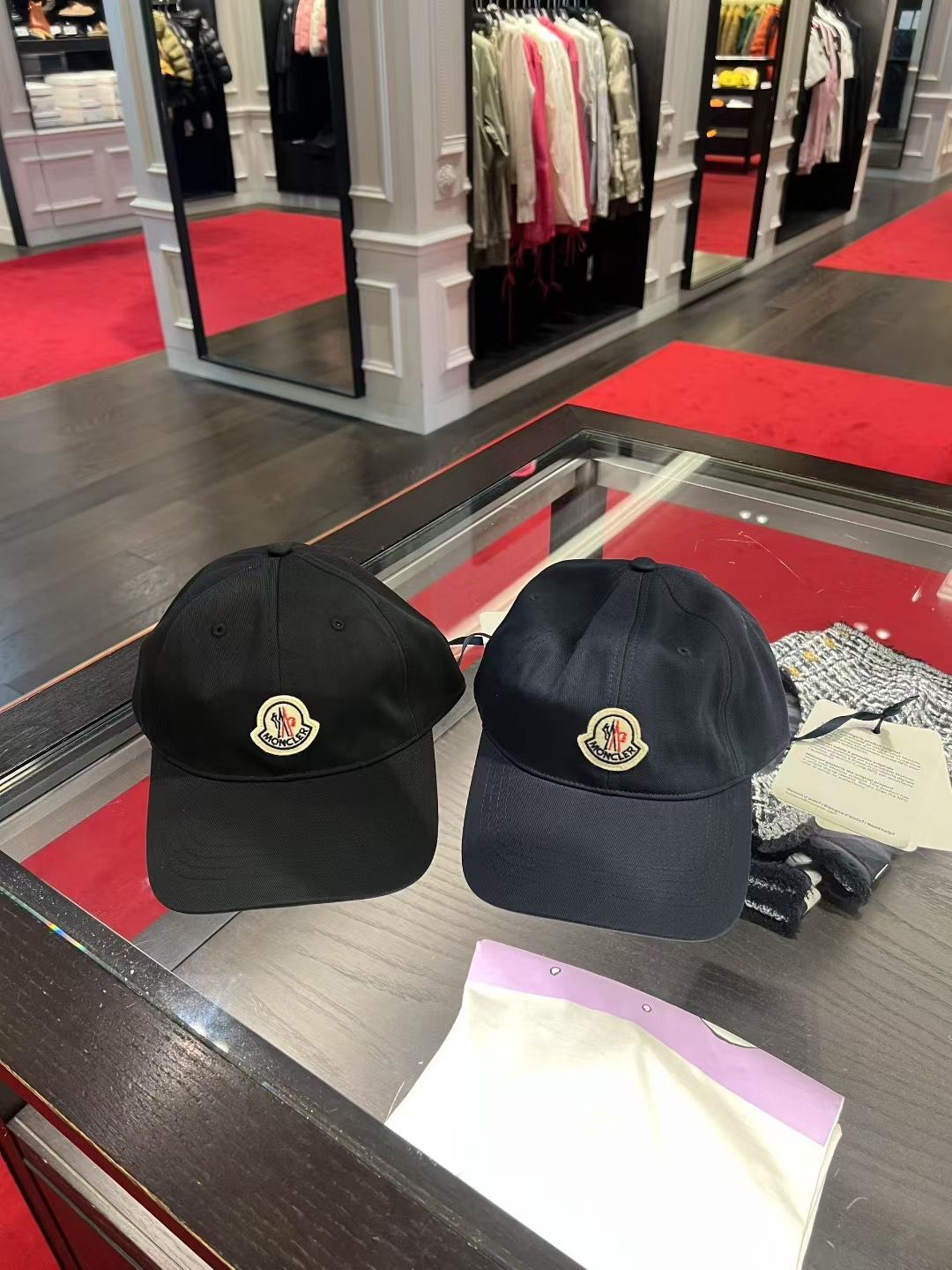 Outlet Moncler Cap