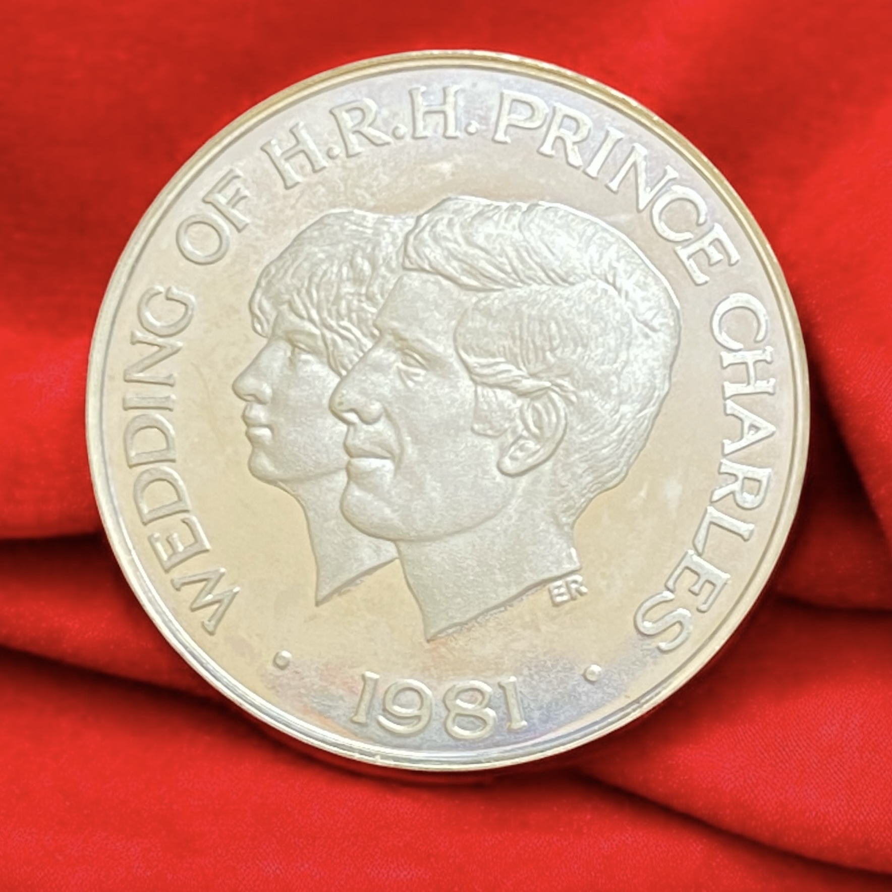 1981 Samoa, Wedding of Prince Charles and Lady Diana, 10 Tala Silver Coin (92.5%)