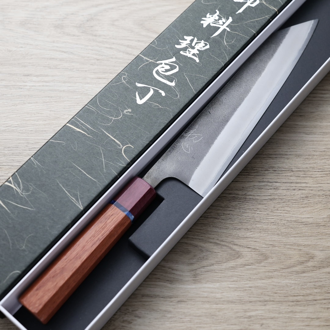初心x吉金刃物 切付牛刀 210mm 白紙鋼 黑梨地
