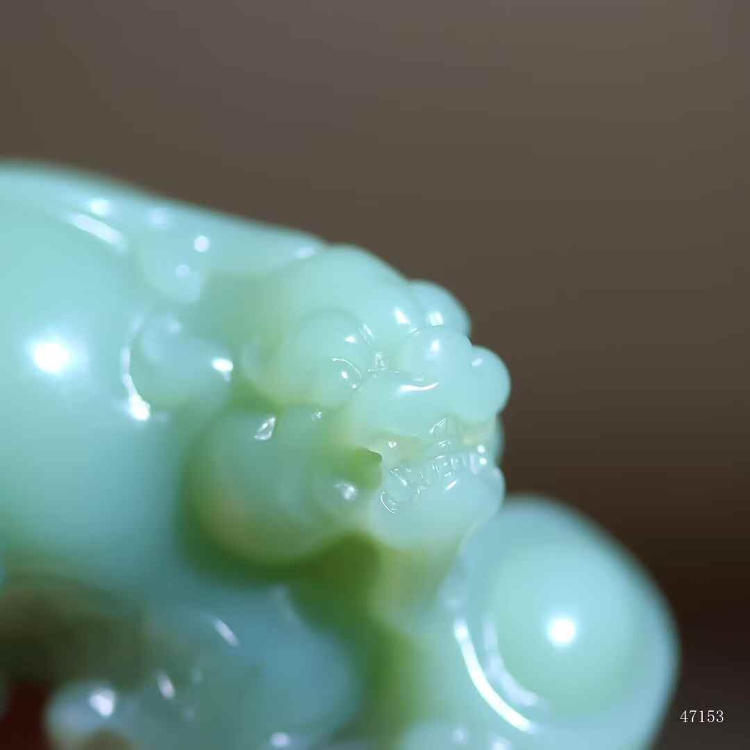 72075 和田玉貔貅獻寶