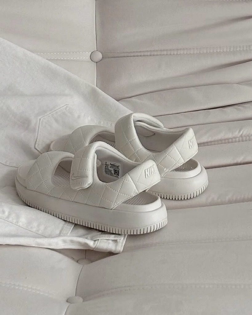 <小清新>NIKE CALM SE 小香風 麵包 涼鞋 菱格紋 增高 厚底 奶白