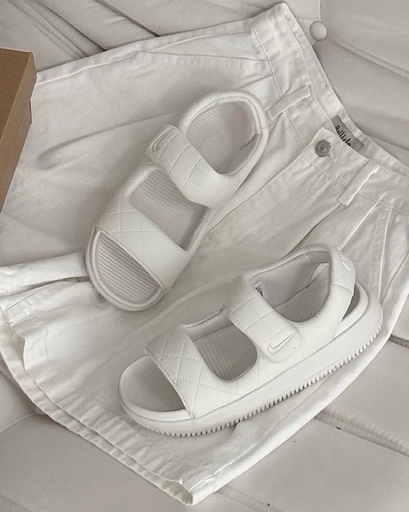 <小清新>NIKE CALM SE 小香風 麵包 涼鞋 菱格紋 增高 厚底 奶白