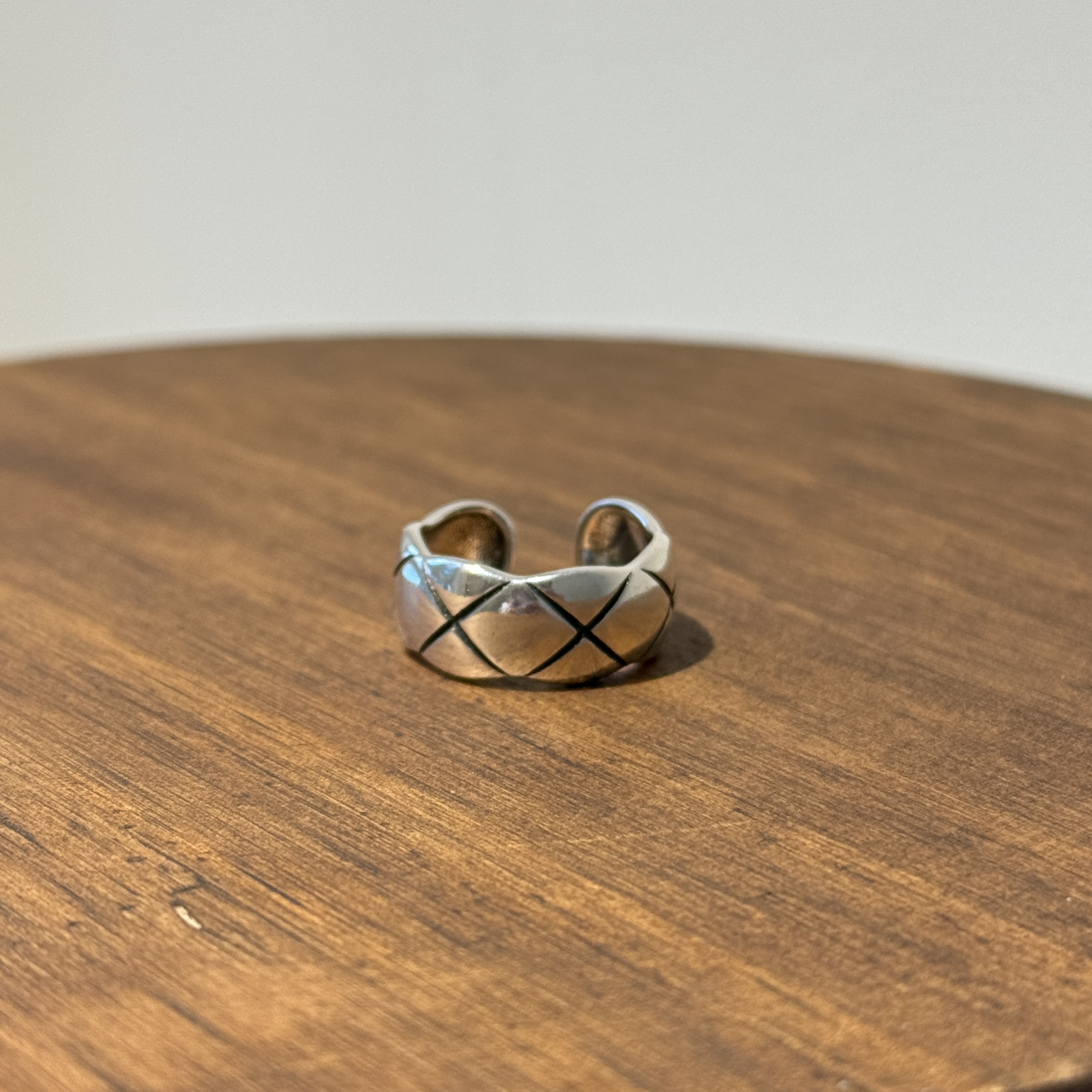 Grid Style Ring。925 Silver Plating