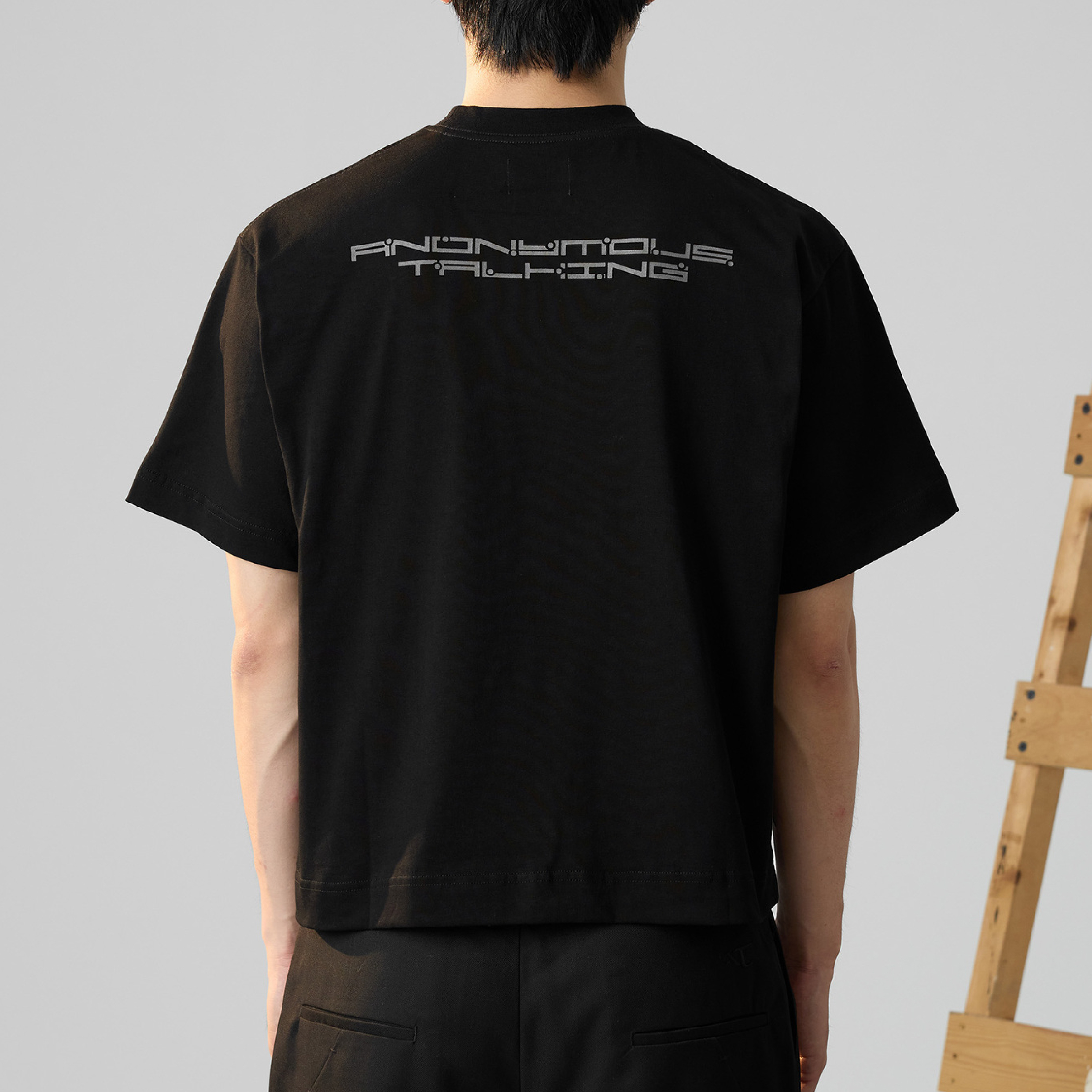 Anonymous Talking EVERYTHING Logo Tee 圖像寬短Tee