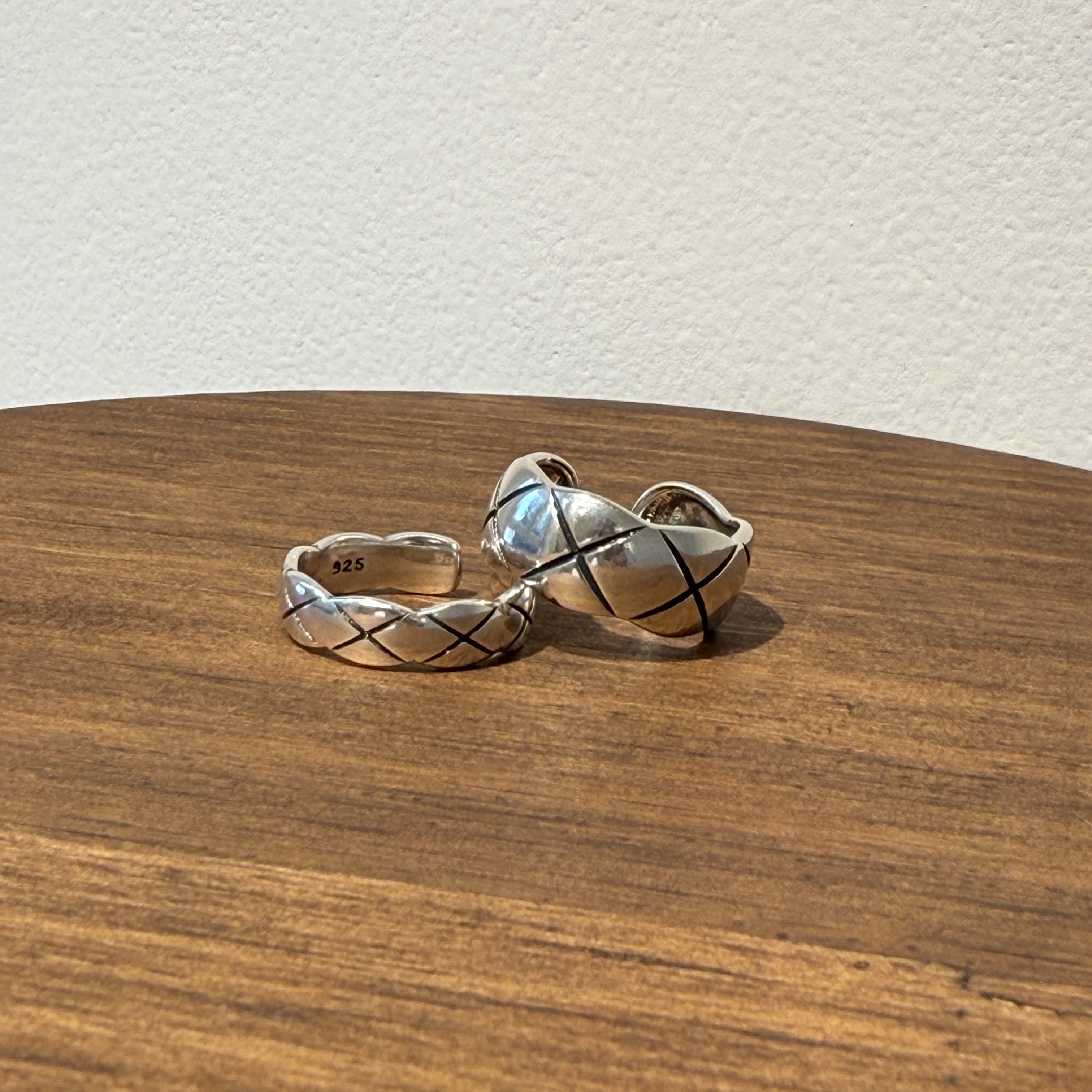 Grid Style Ring。925 Silver Plating