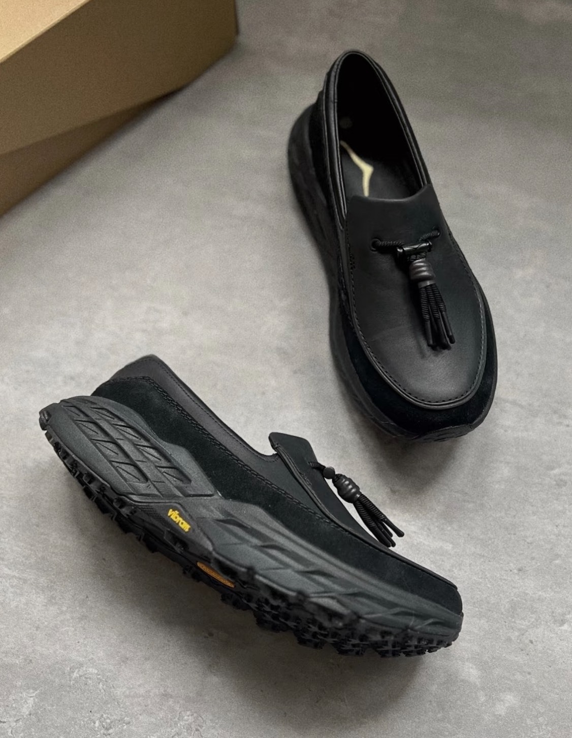 ✨HOKA Speed Loafer 黑色 樂福鞋 慢跑底厚底休閒鞋 男女同款 百搭懶人鞋 July25