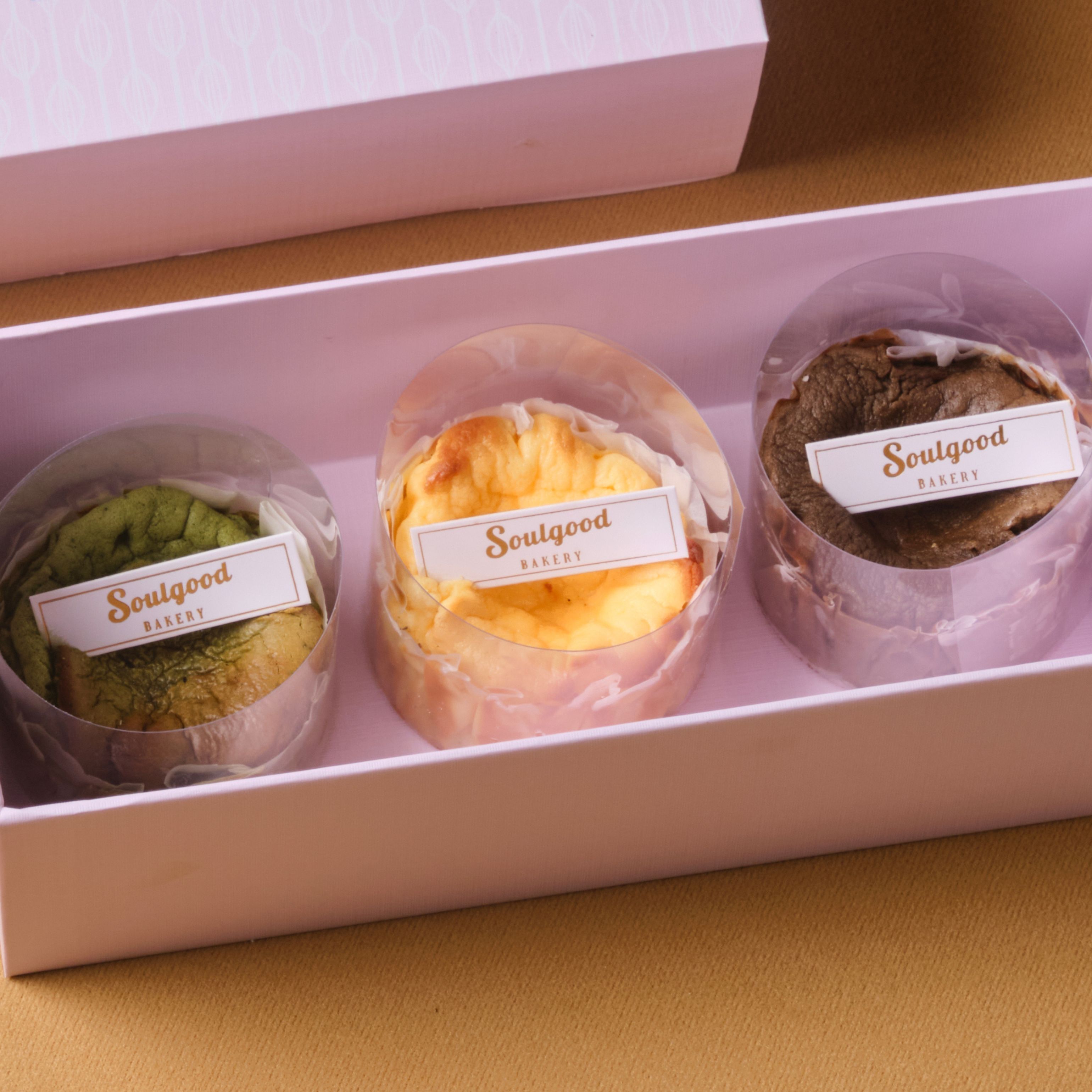Classic Mini Basque Burnt Cheesecake Gift Box (3pcs)