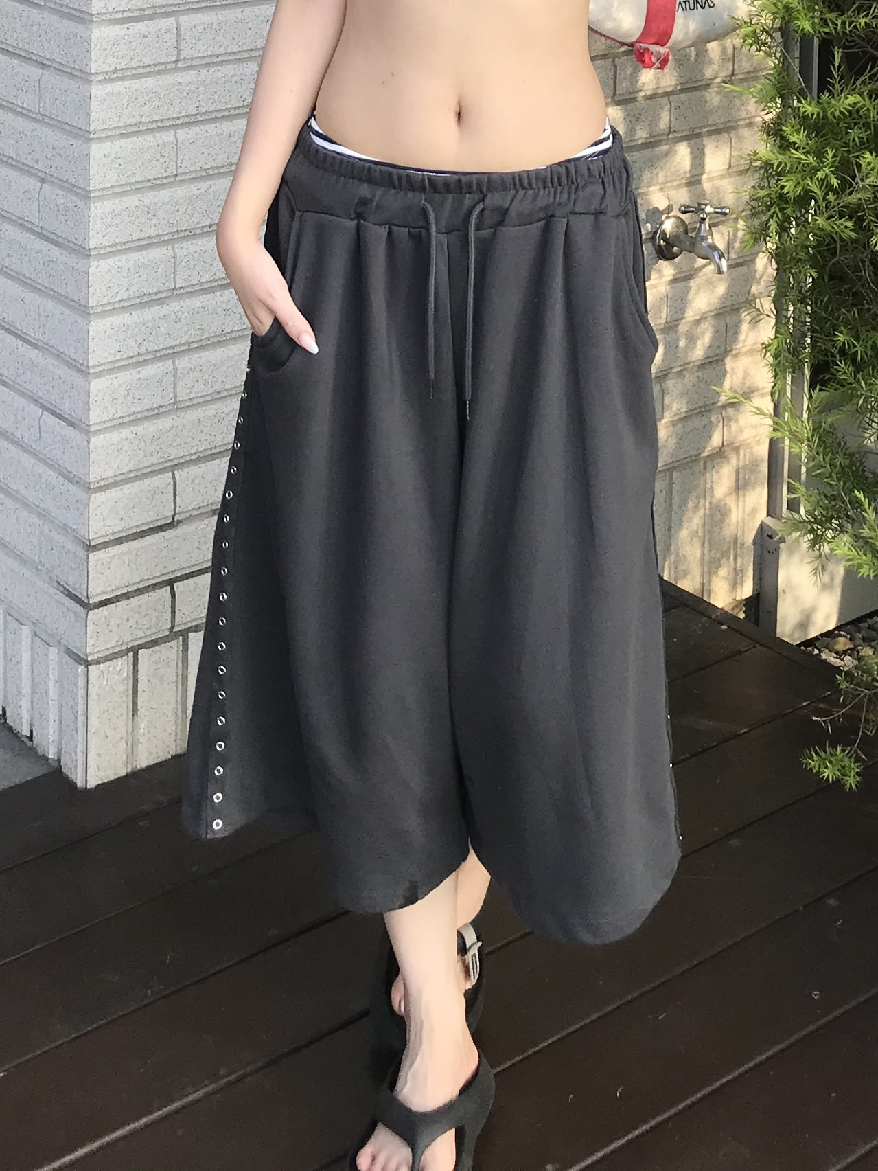 【Unisex】Eyelet Bermuda Pants #短褲