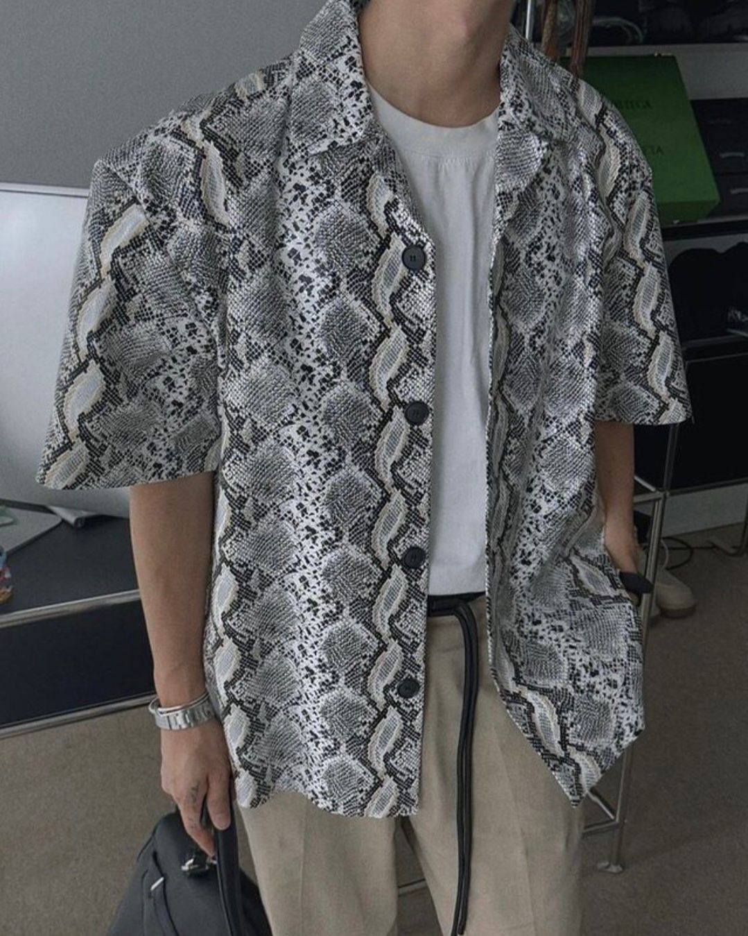 蛇紋合成皮短袖恤衫 MALENKII-141S