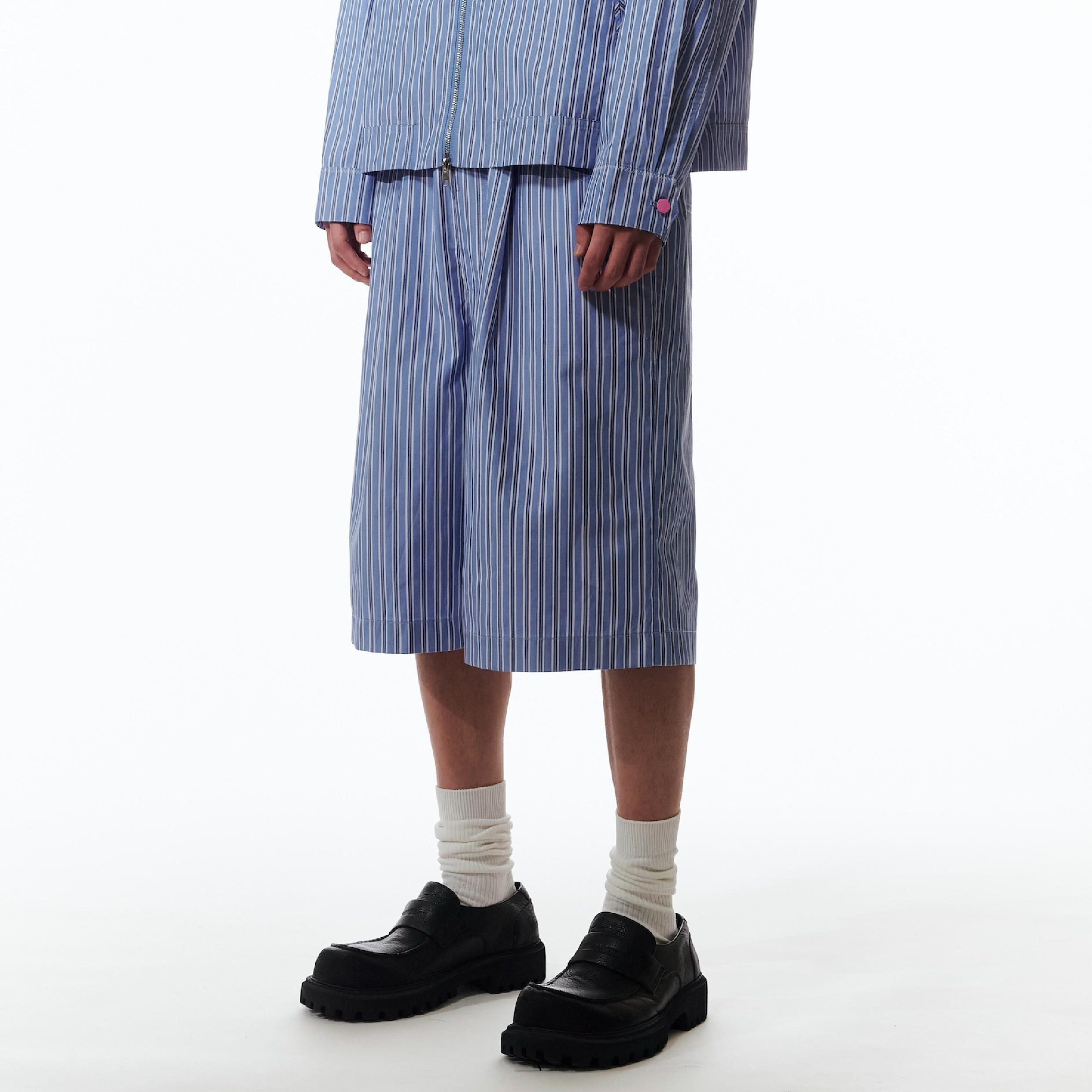 WTNC Wolf Of Wall Jorts