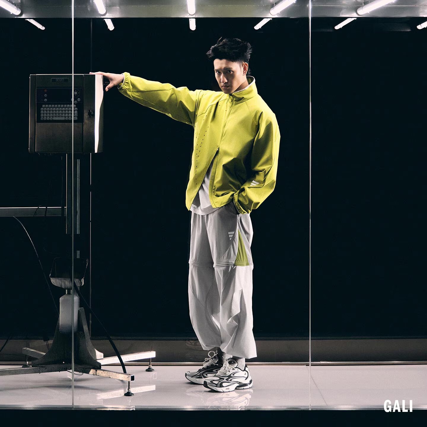 【Focus Store】預購 Adidas Formotion one "Black/White" 黑白銀 JQ9349