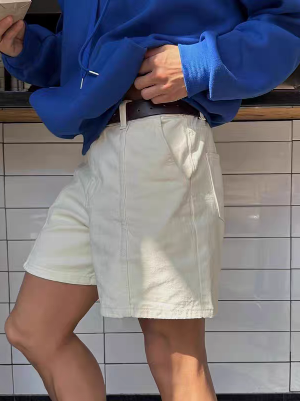 (韓國獨家特價)牛仔拼接膝上短褲