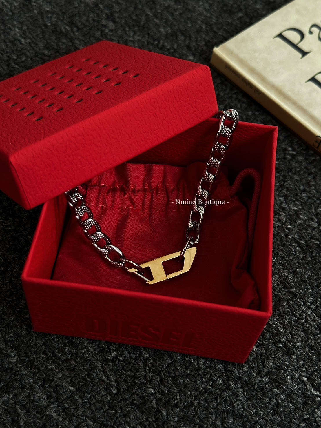 <穿搭加分項🔥> DIESEL 金色D字項鍊