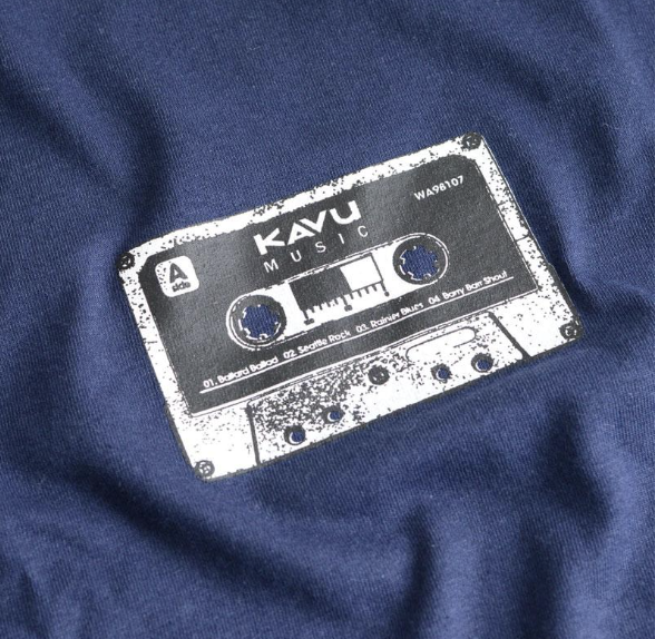 KAVU 日版 Cassette LS Tee #19823034 ( 052 Navy )