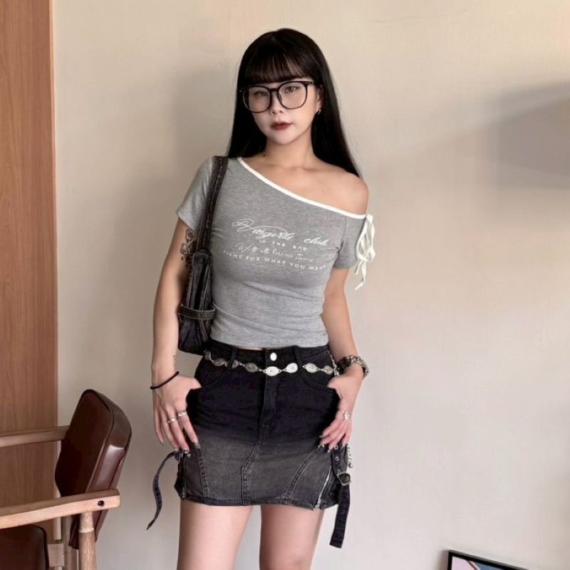 八月來信 斜肩綁帶短袖上衣