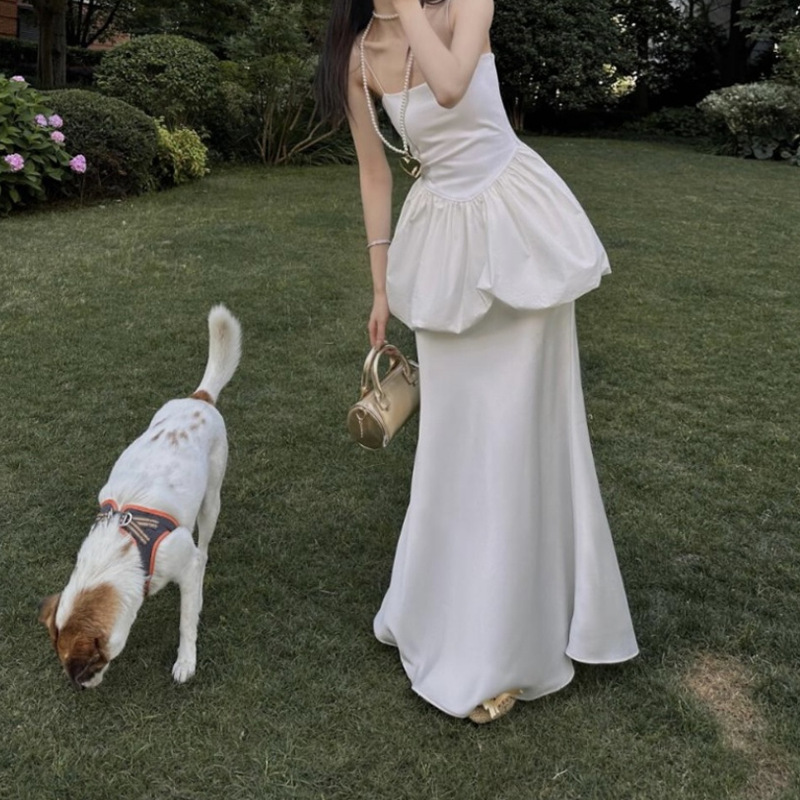 平口花苞上衣+緞面魚尾裙(2件組)(黑/白)