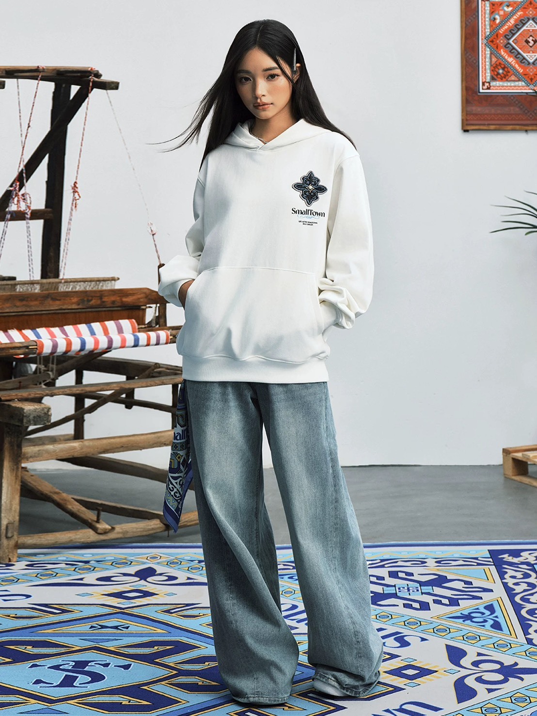 STK SmallTownKid  珍珠亮片 十字花貼布 帽 T