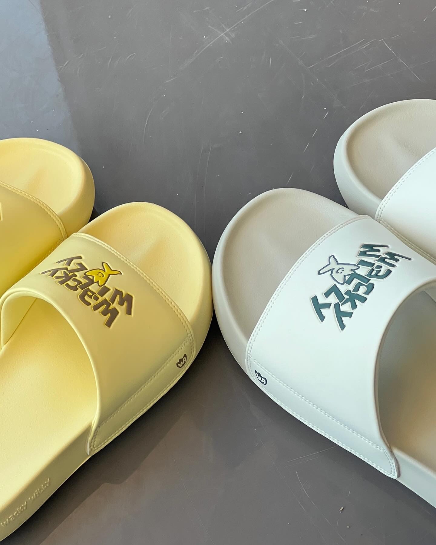 韓國代購 Wacky Willy 經典 小黃人 Kiki 舒適 夏日 拖鞋 多色可選