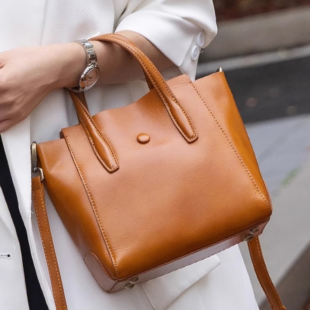 方形小包 通勤包 日常包 小方包 頂級牛皮 百搭包包 背包 側背包 真皮包包 斜背包 小包包 禮物 260