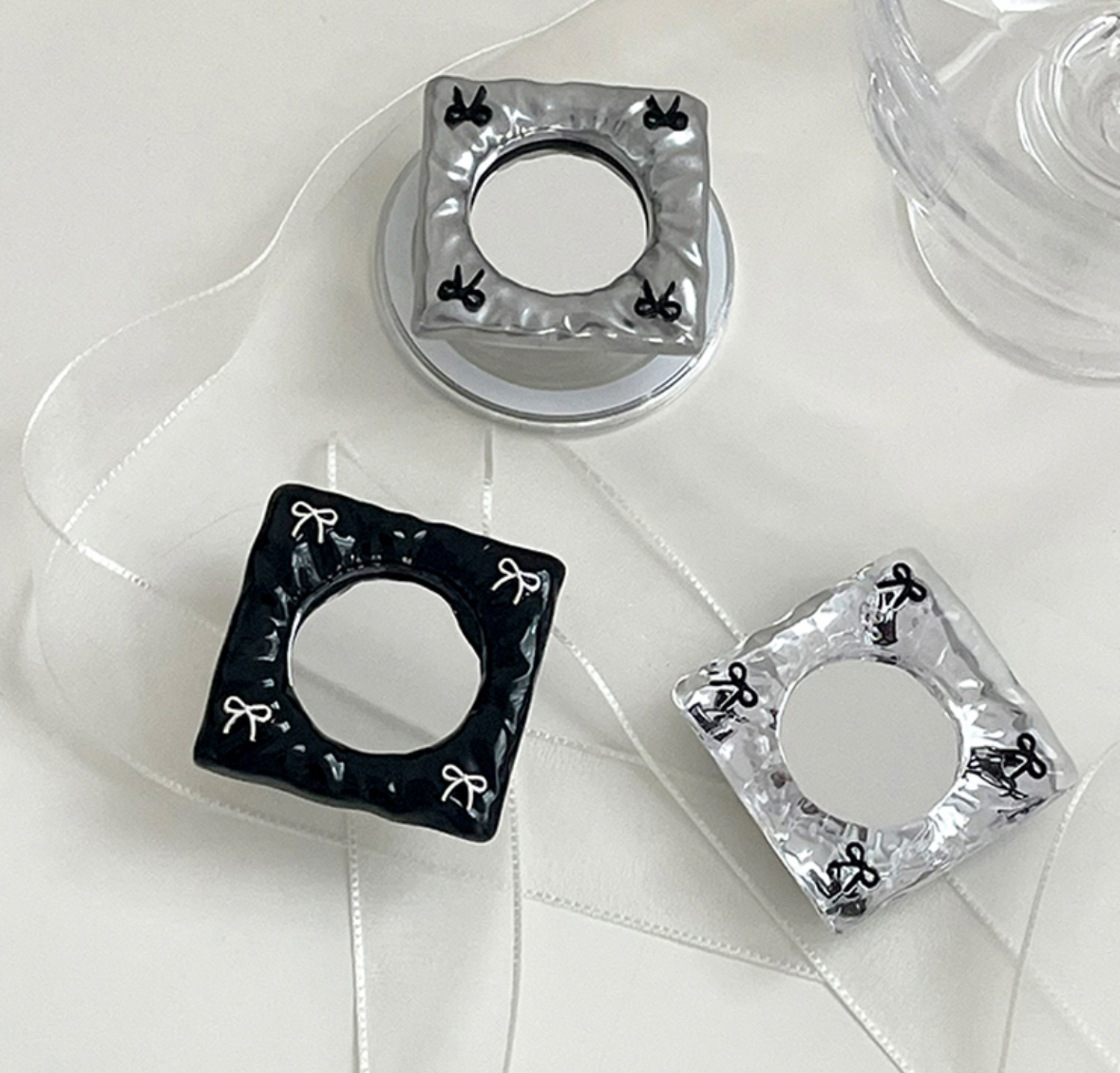 🇰🇷韓國限定蝴蝶結鏡子手機支架（mag safe)