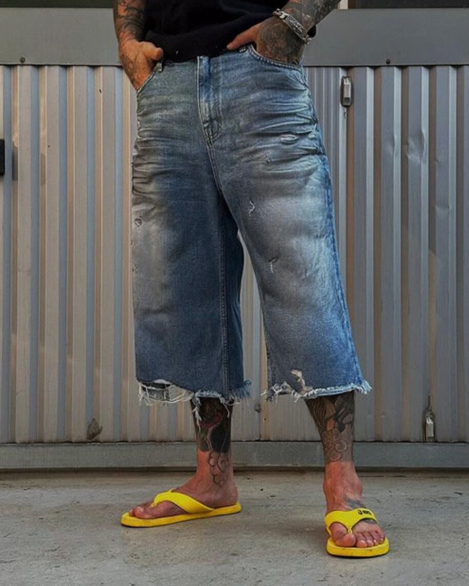 七分仿污洗水牛仔短褲 WELL DONE-050J