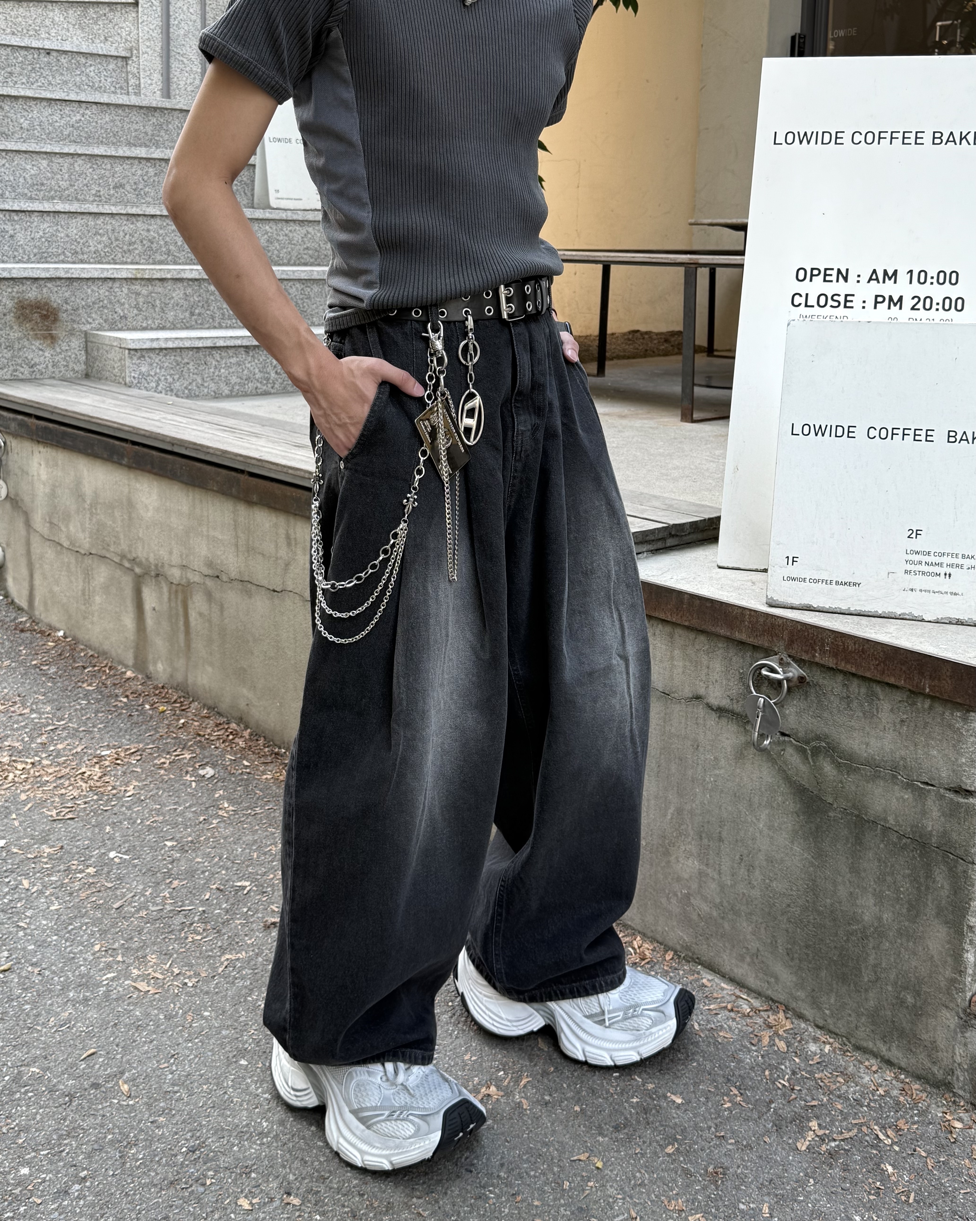 𝐇·𝐓·𝐒 韓國 BAGGY 水洗刷白 立體打褶 做舊 廓形 寬鬆 牛仔 長褲