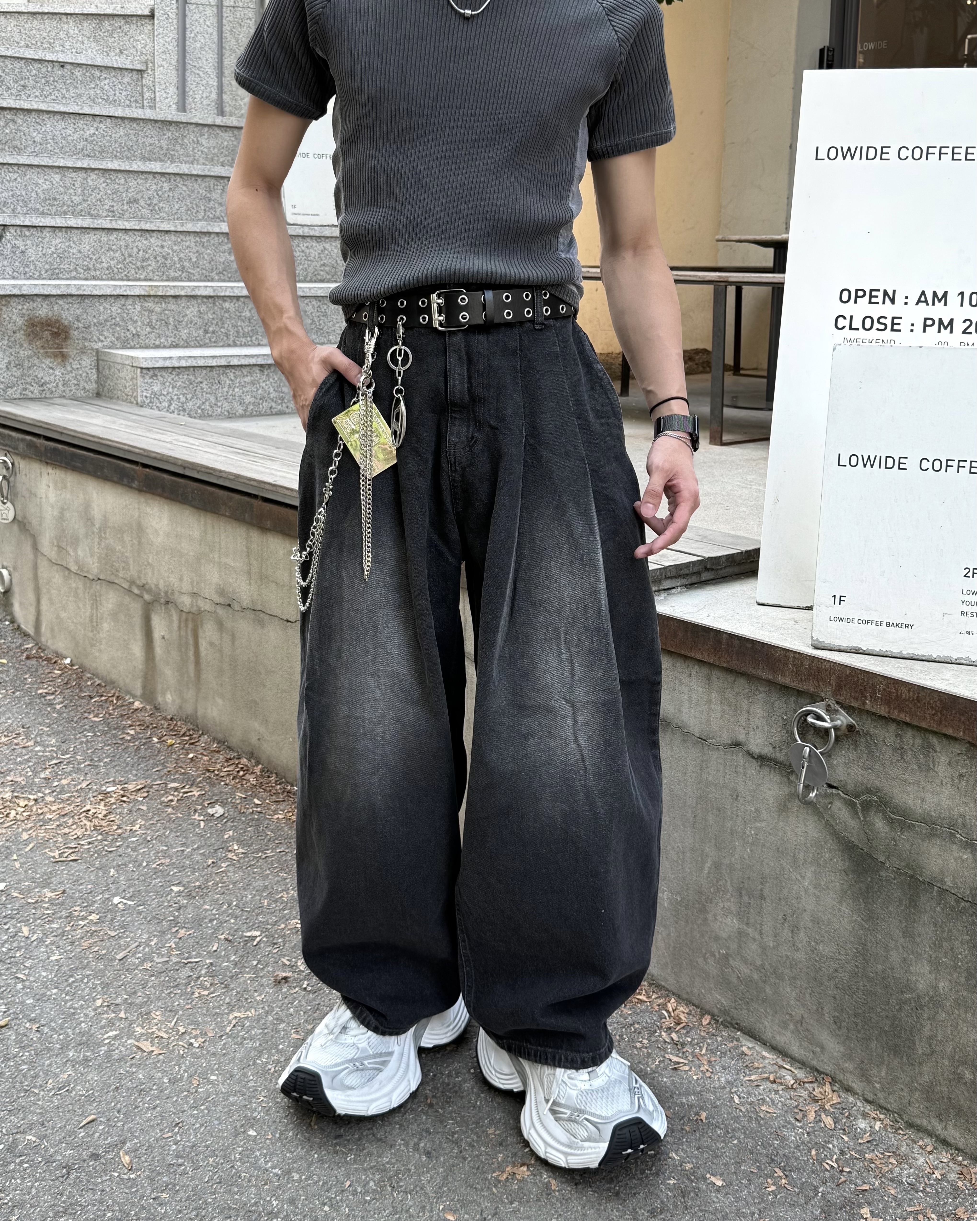 𝐇·𝐓·𝐒 韓國 BAGGY 水洗刷白 立體打褶 做舊 廓形 寬鬆 牛仔 長褲