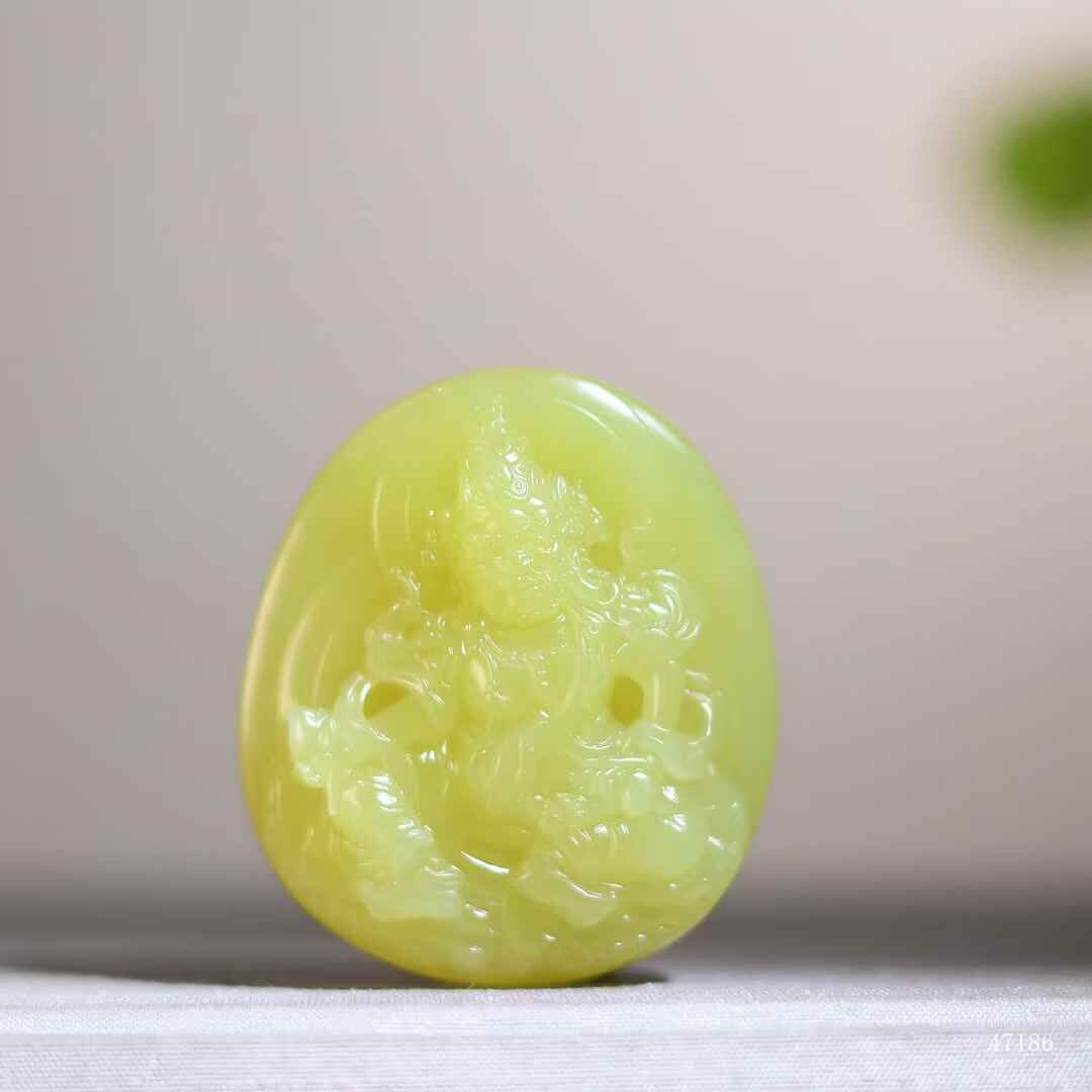 720711 和田玉黃財神寶相耀金