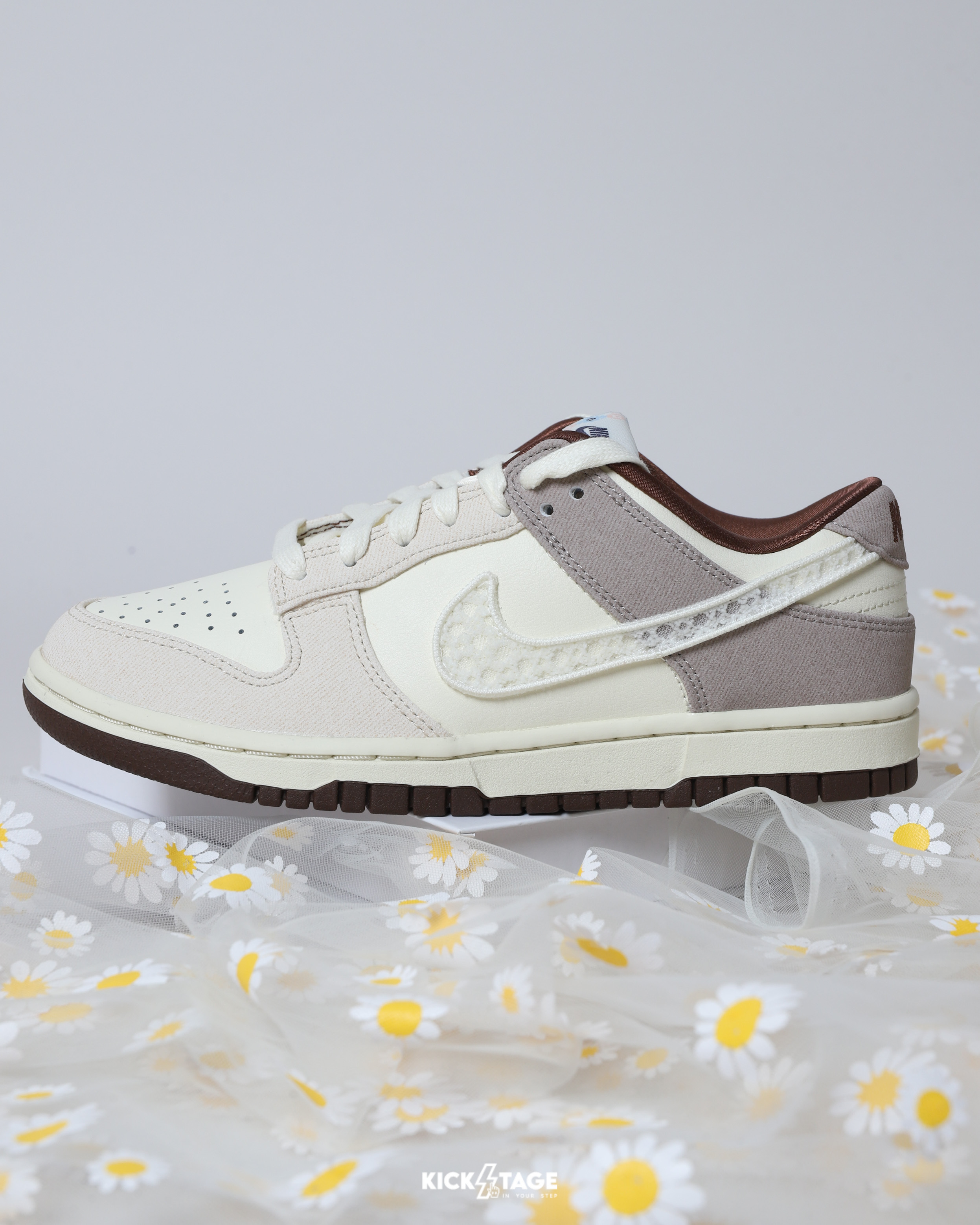 女鞋 NIKE W DUNK LOW LX 白棕 立體蕾絲LOGO 復古 緩震 運動 休閒鞋【IH7353-010】lacelg