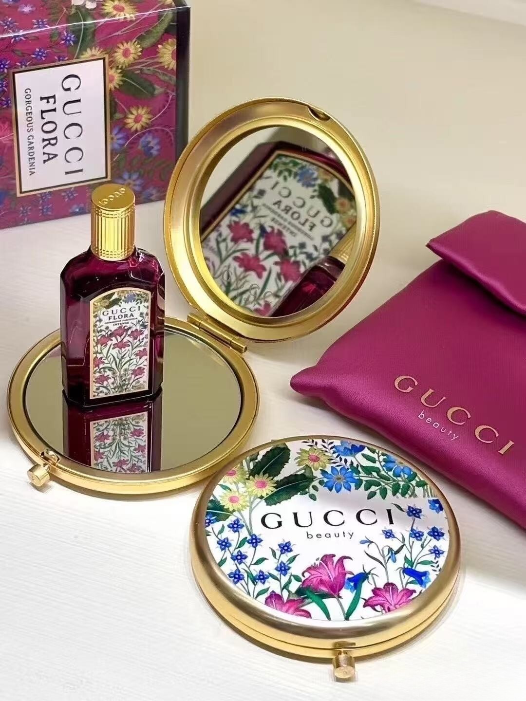 Gucci Floral Mirror 贈品隨身鏡