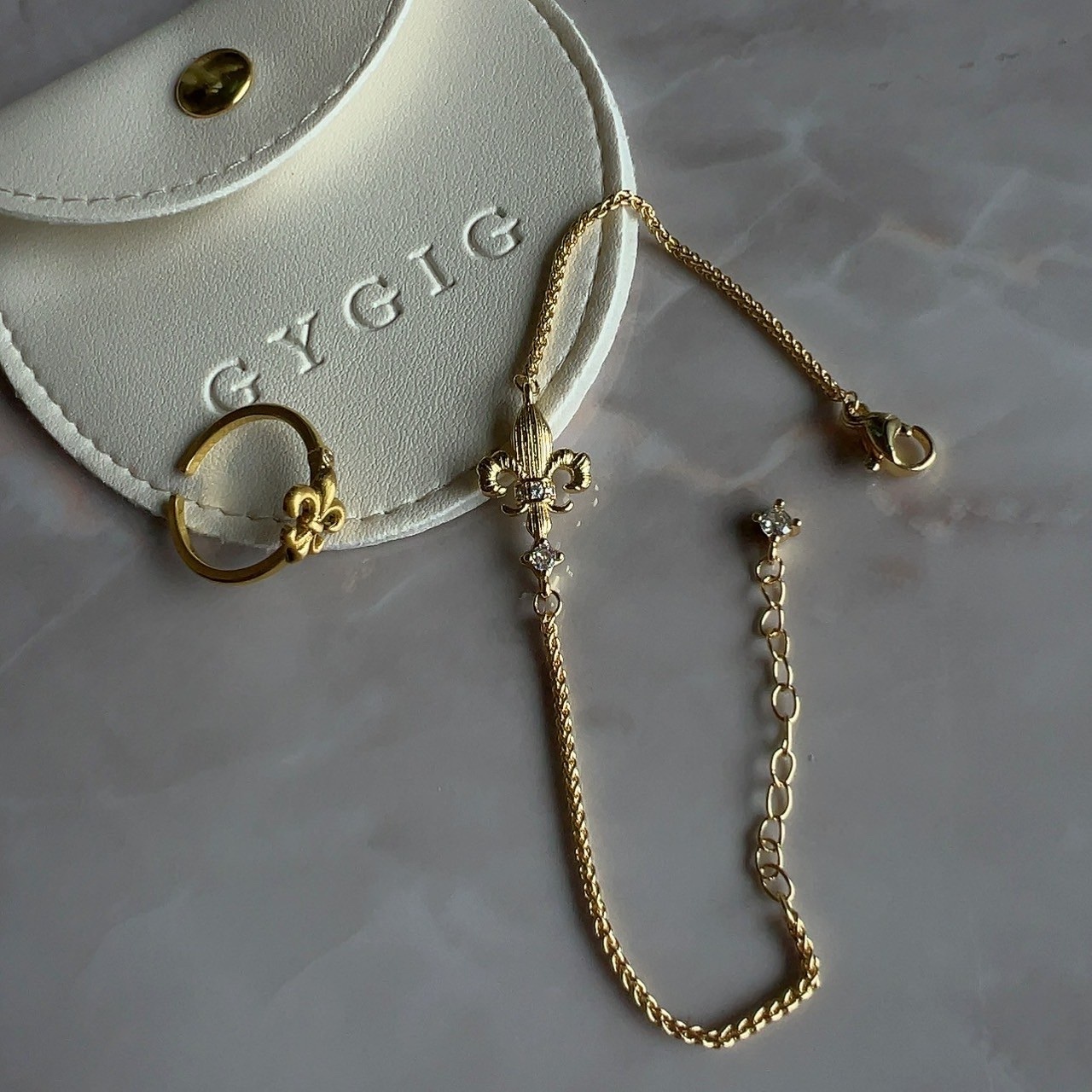 Gy”金拉絲鳶尾花新中式點鑽’手鍊/戒指系列