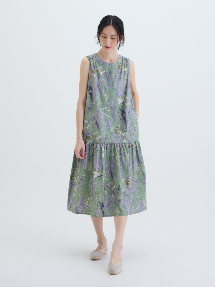 渡假圓領無袖洋裝-柳影流書