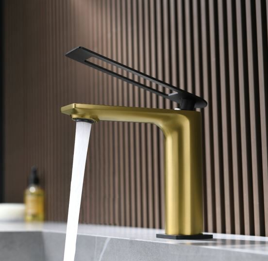 BOSS 時尚面盆龍頭 220088TB