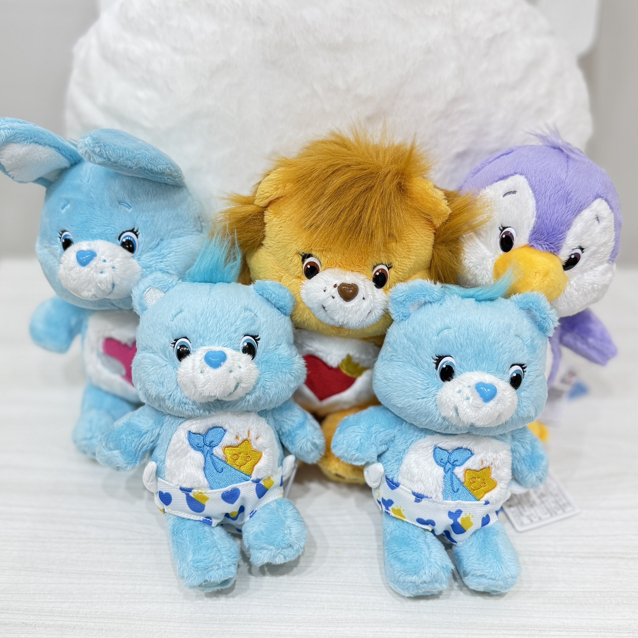 CARE BEARS 彩虹熊 絨毛玩偶 日本版 兔子 獅子 企鵝 代購
