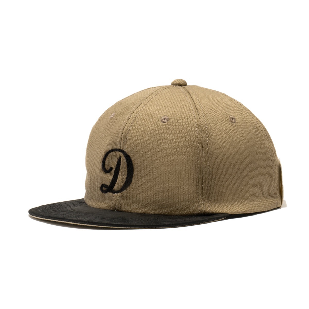 The H.W.Dog D-01028 TWO TONE CAP