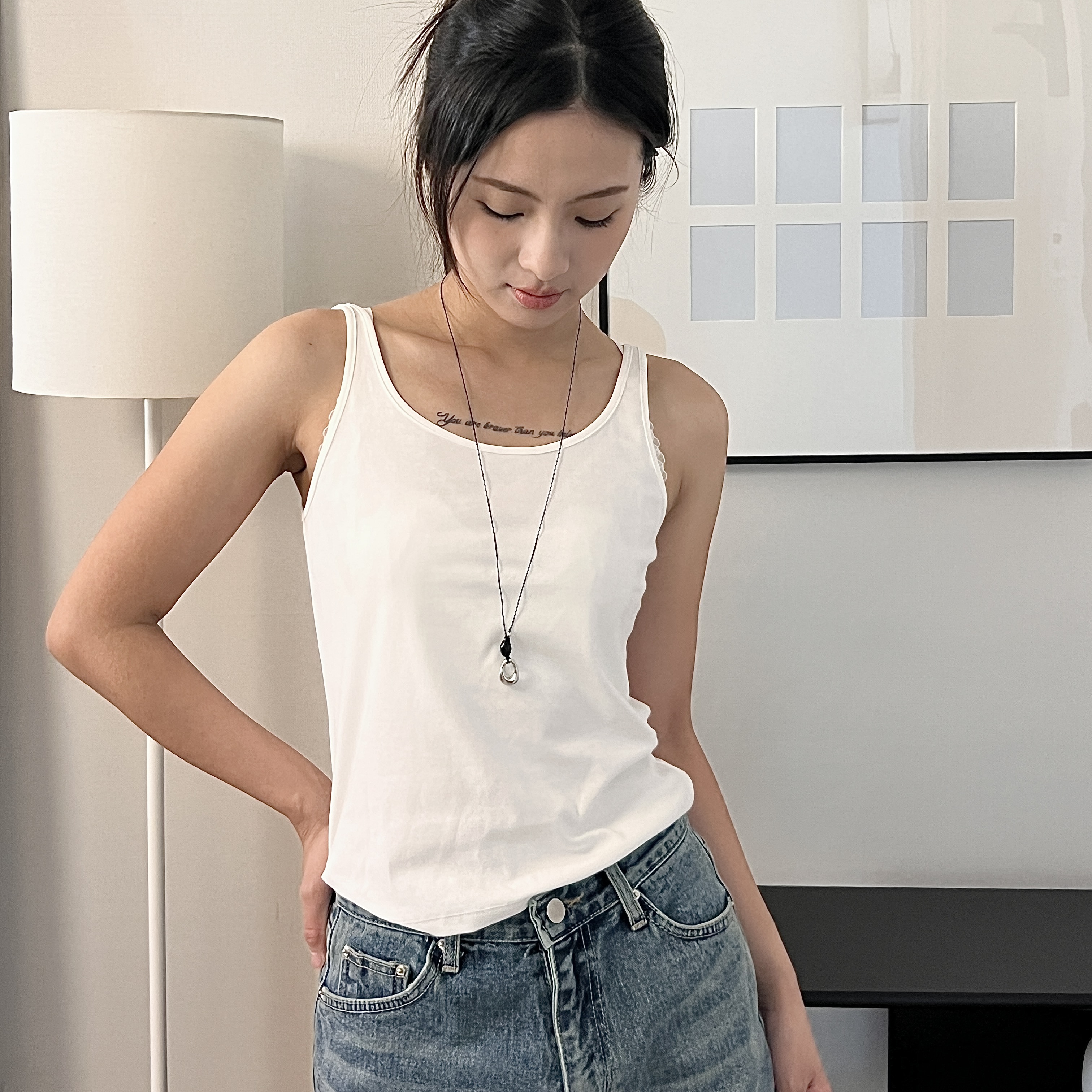 超完美版型 細肩帶背心（黑／白）