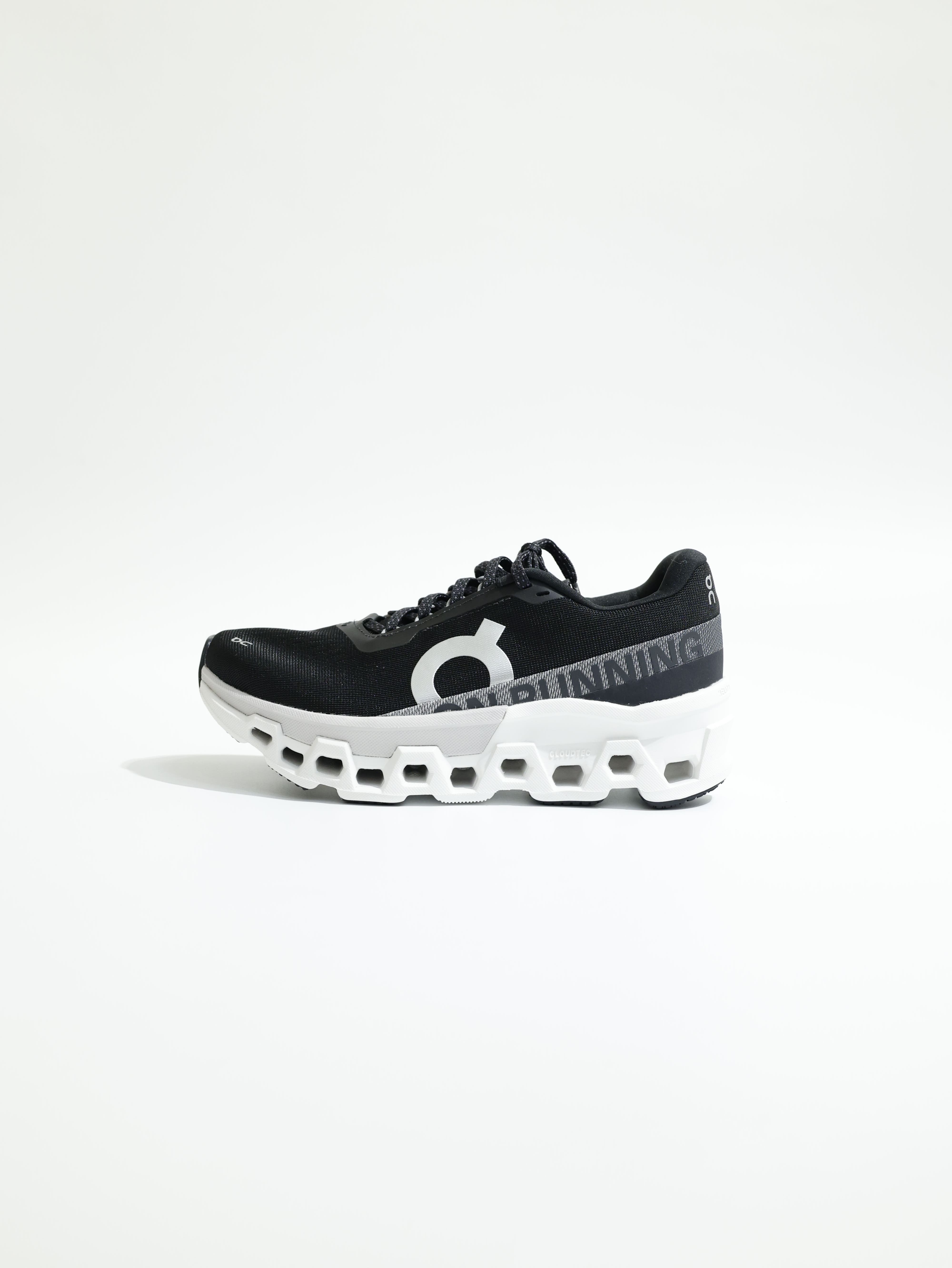 On 女 Cloudmonster 2 路跑鞋 ON3WE10110106