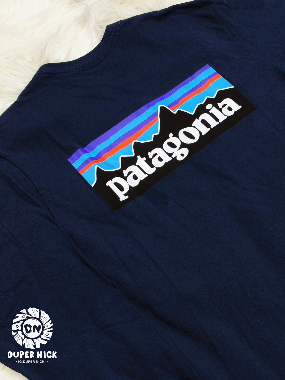 Patagonia P-6 Logo 薄長袖 深藍色