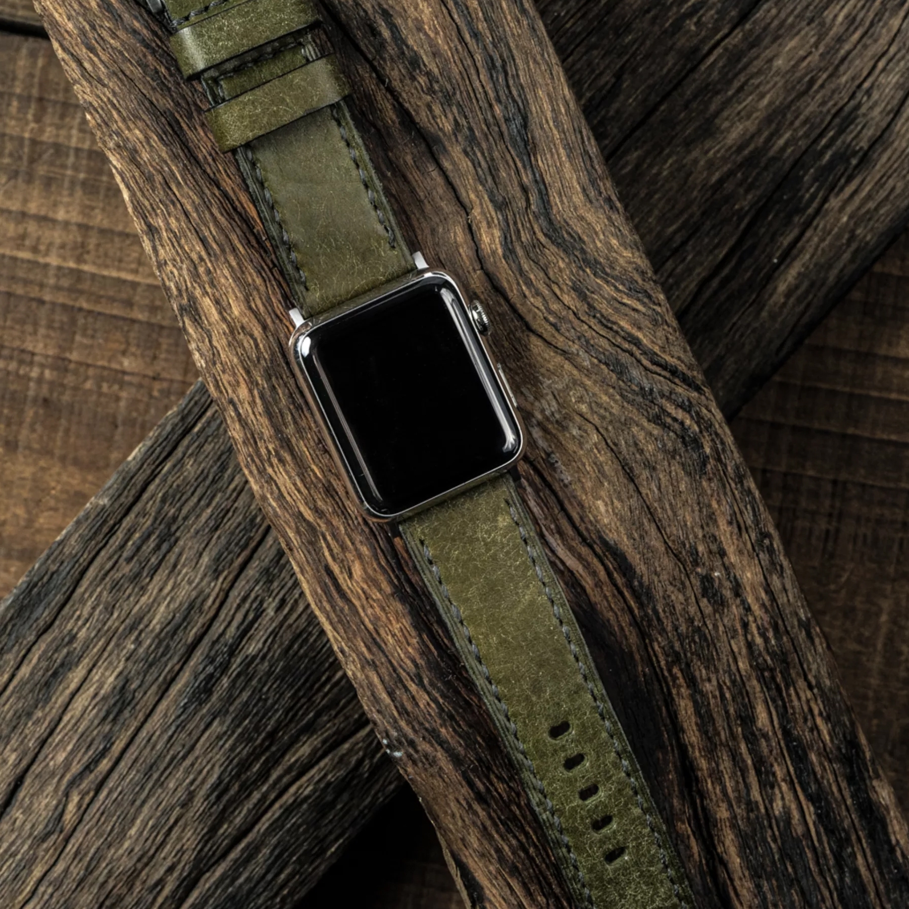 【沃坦】磨砂牛皮錶帶 Apple Watch / 001 墨綠