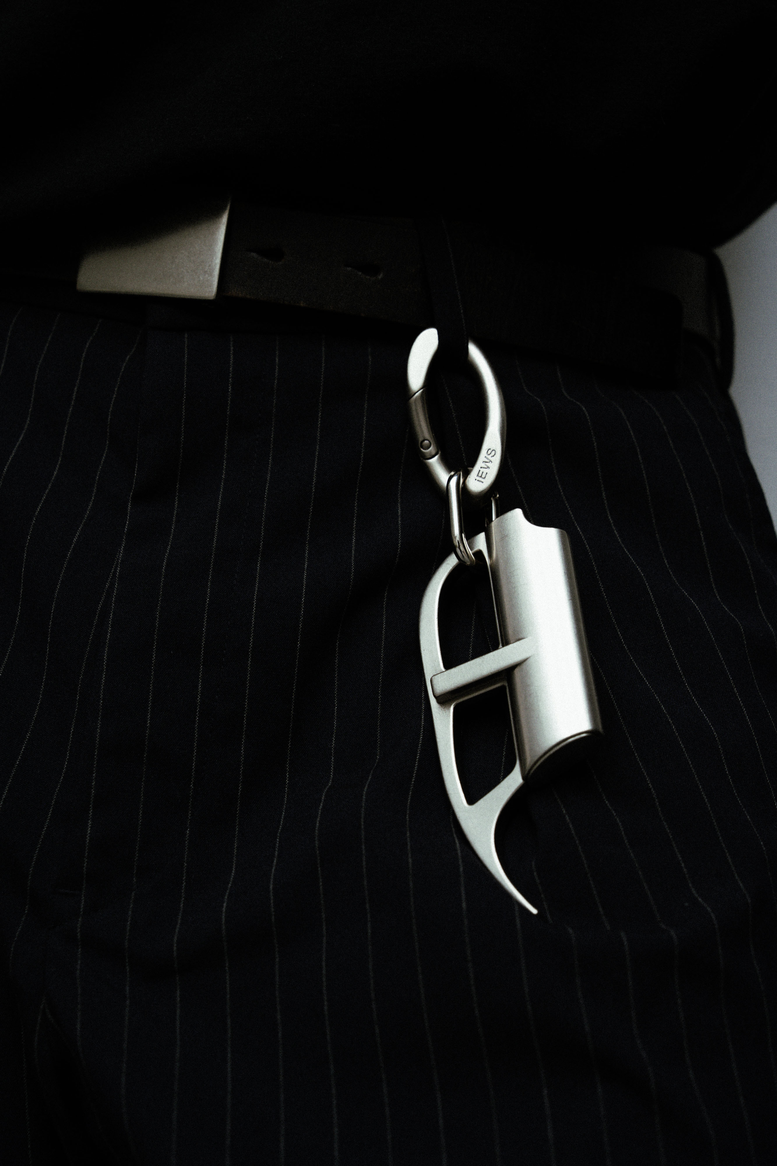 【BLUZ】先鋒環型腰間掛扣 打火機殼