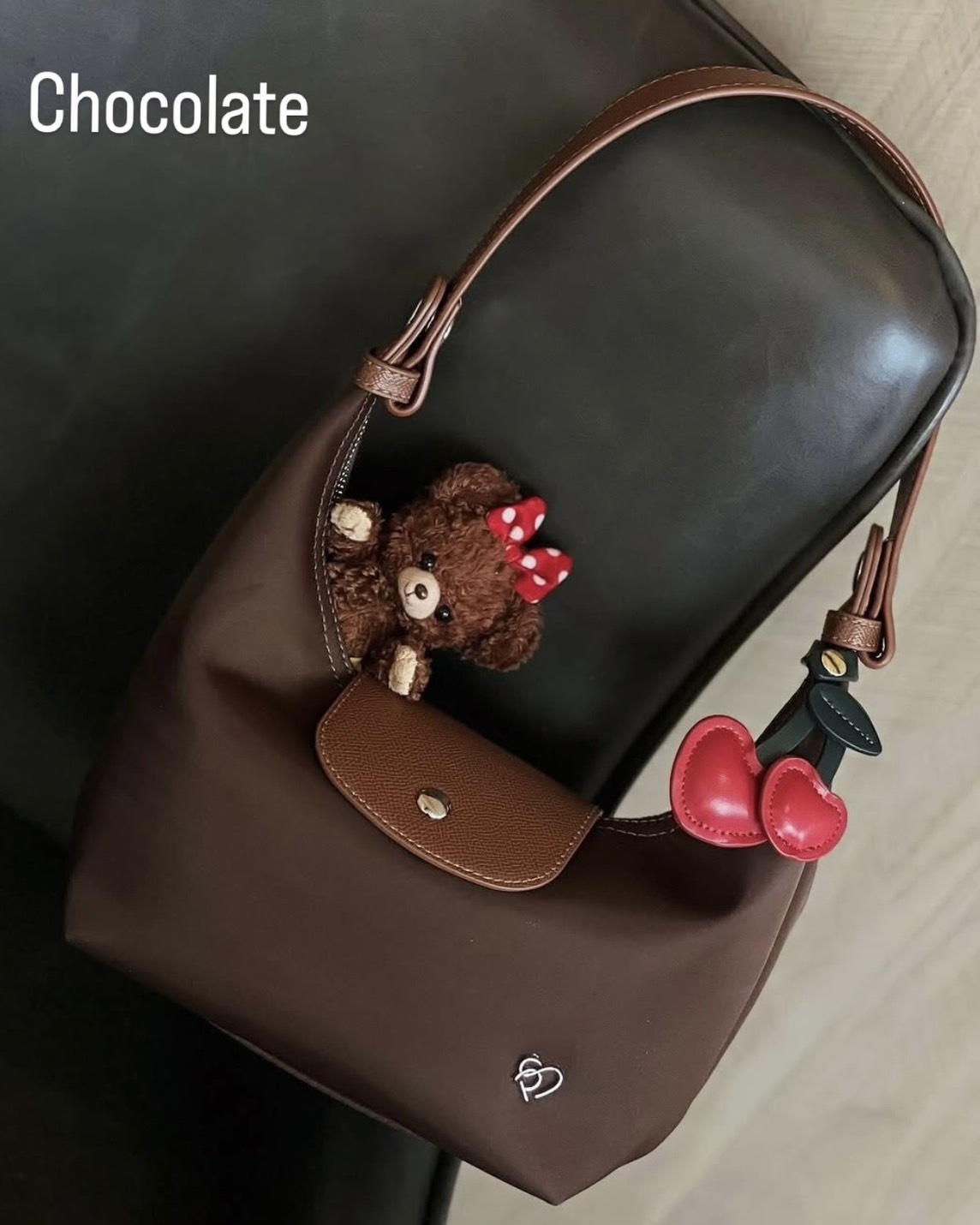 <小款!!>泰國 設計師品牌 Pony MO-YA 系列 尼龍 拼接 肩背包 小款