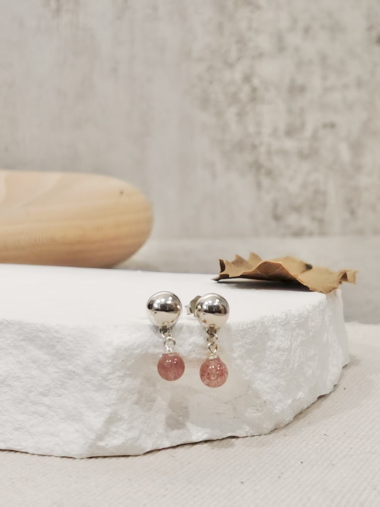 🌿草莓晶 + 純銀耳環