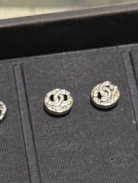 Chanel Earrings (ABF731)